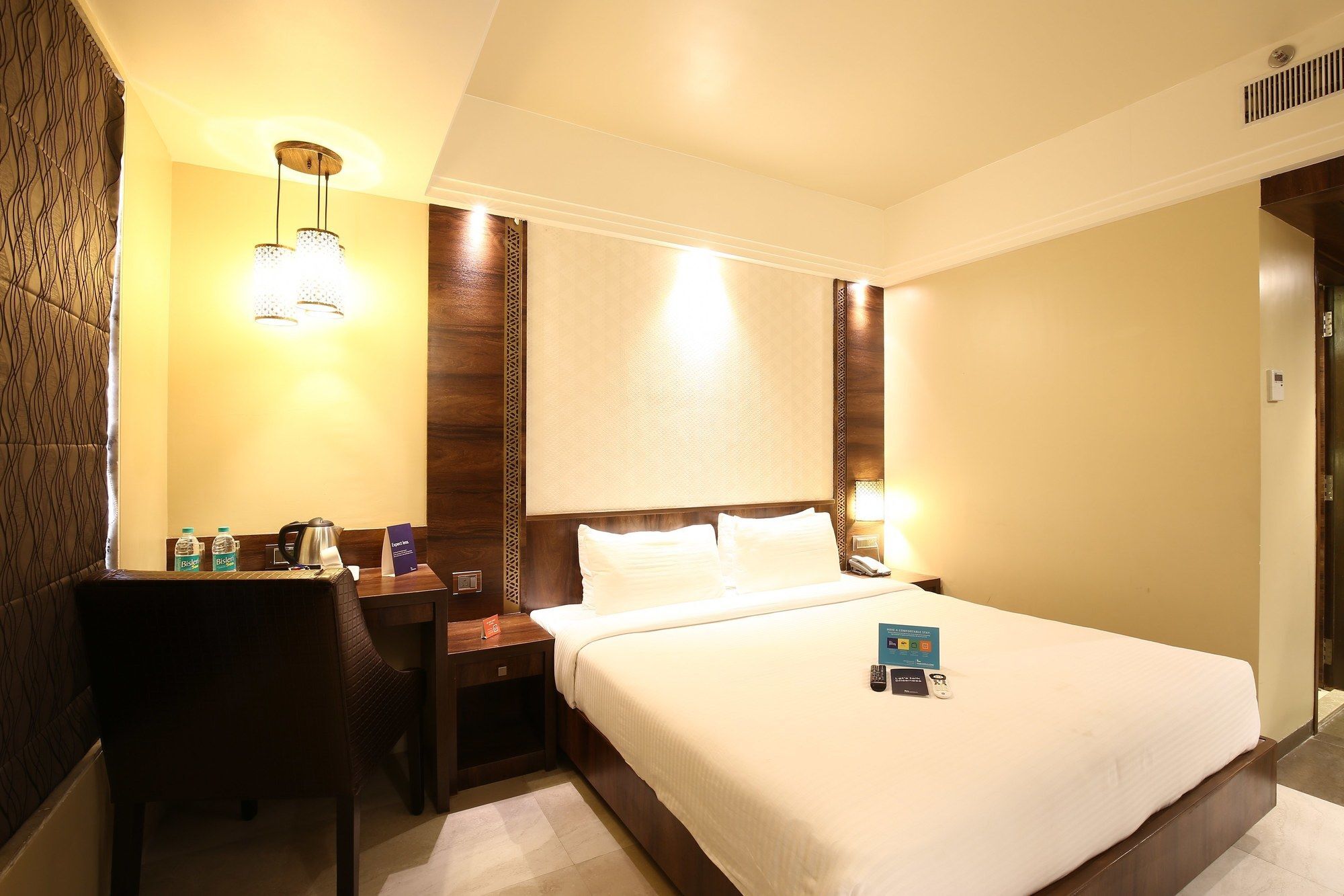 Hotel Crawford Inn Mumbai Eksteriør bilde